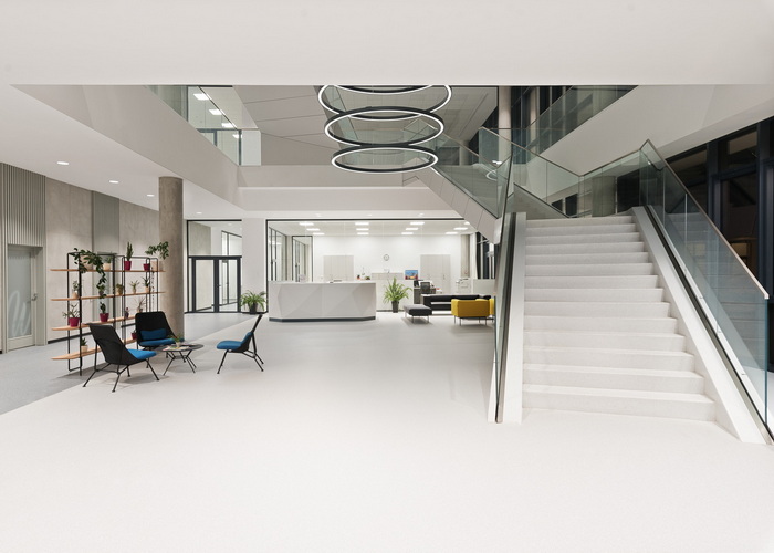 Lease of office space